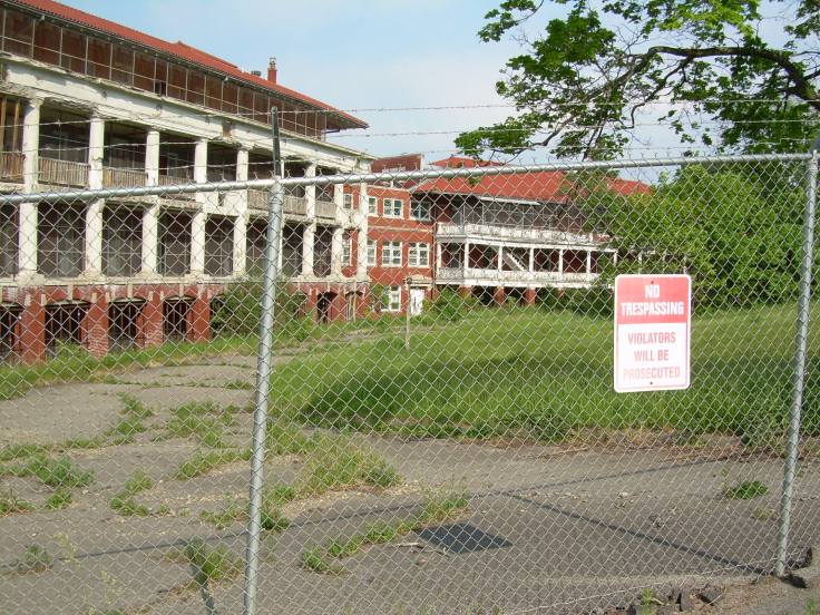 J.N. Adam Memorial Hospital - Perrysburg, New York